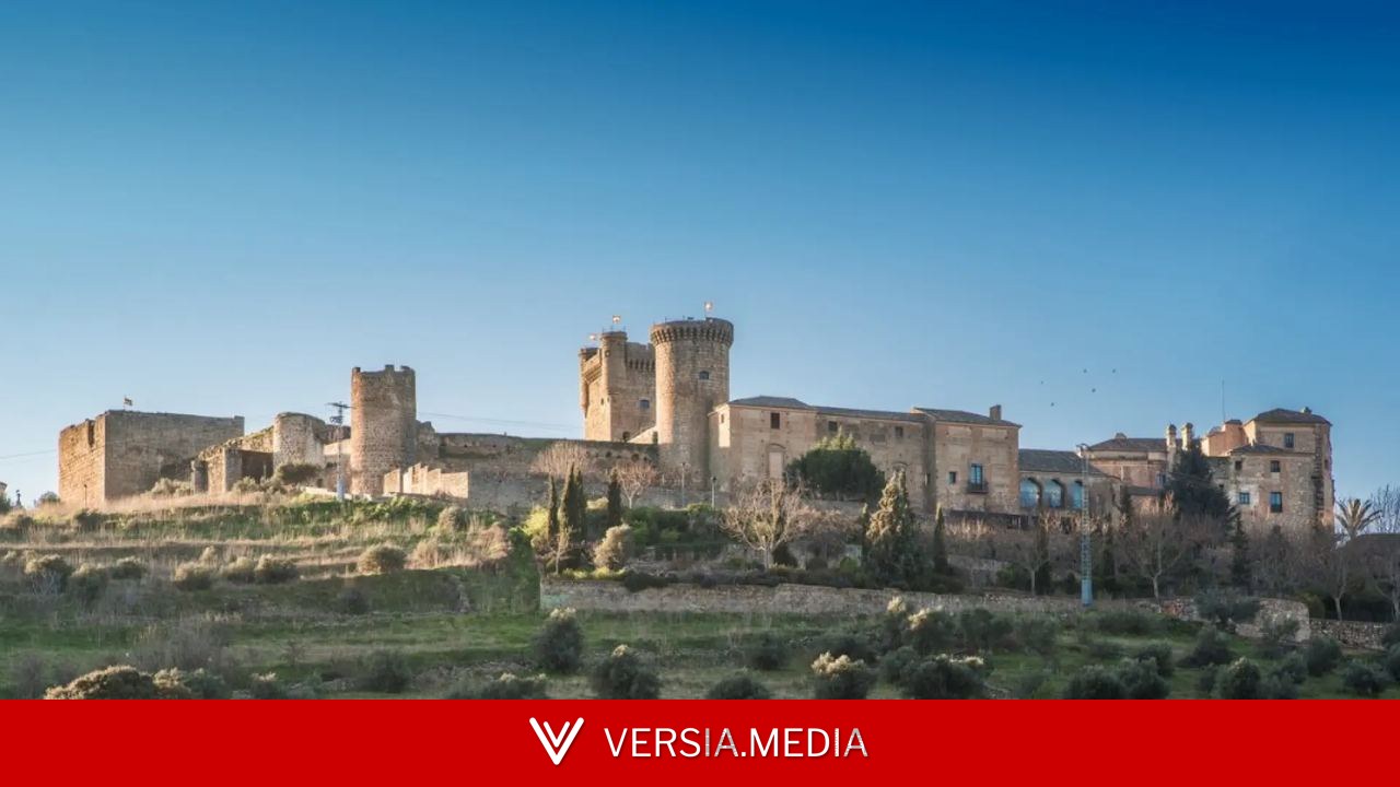 Reabre un impresionante Parador en un castillo histórico: piscina, cocina toledana y vistas a las montañas